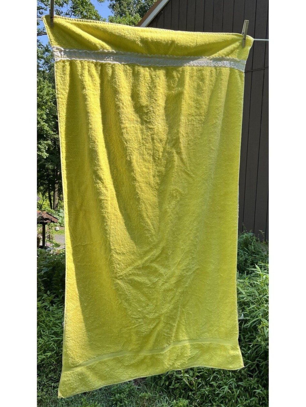 Vintage Bath Terry Towel Bright Yellow Lace Detail Cottagecore 27x48”